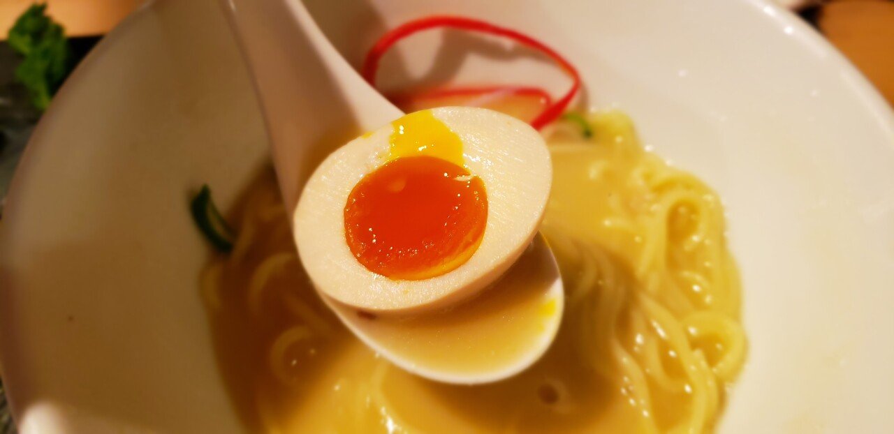 20210303_122241.jpg <도쿄 외노자> 최근에 긴자에서 먹은 꿀맛 라멘.jpg