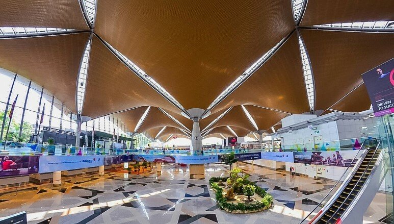 1280px-Kuala_Lumpur_International_Airport,_Malaysia.jpg [말레이시아] 4박 5일 자유여행 - 1일차