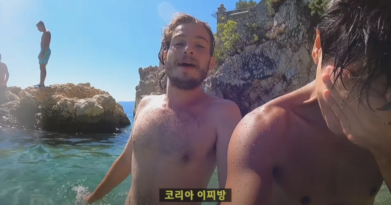 30.png 해외여행 유튜버가 만난 유쾌한 대학생들 ㅋㅋ