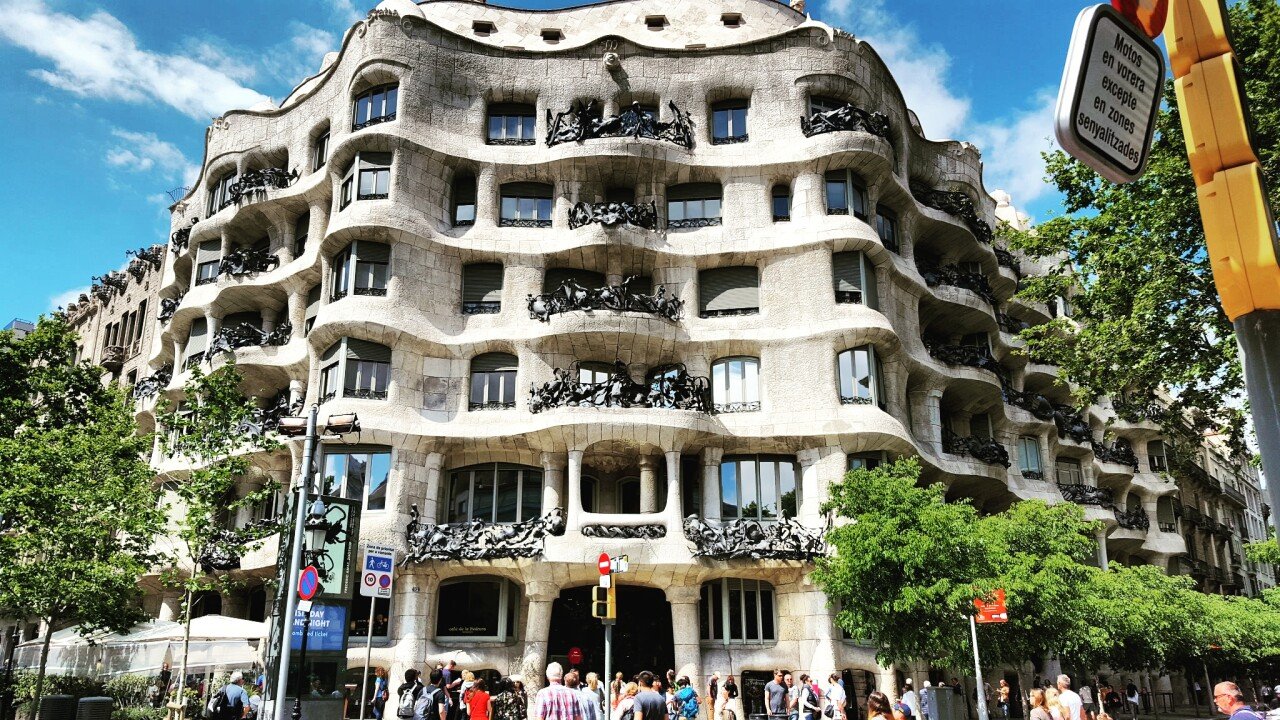 IMG_20170507_205648_050.jpg 2017년. 스페인 바르셀로나.