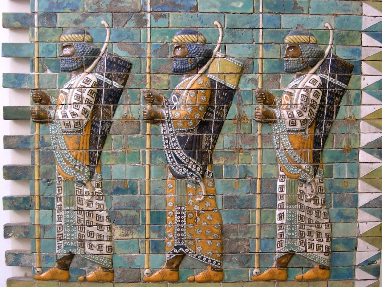Persian_warriors_from_Berlin_Museum.jpg 페르시아 불사부대에 관한 짤막한 이야기