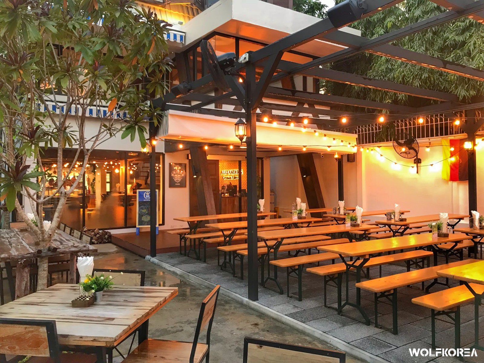 wf_alexanders_german_eatery_bangkok_restaurant_2018_9.jpg