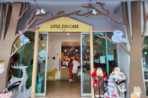 [방콕] Little Zoo Café - BTS 온눗에서 납짱 이용. 작년 11월 방문.