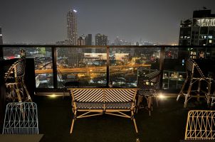 방콕 하이스트레츠 루프탑(High Streats Rooftop, 이비스 프라카농 루프탑)